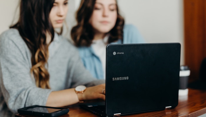 brooke-cagle-609880-unsplash
