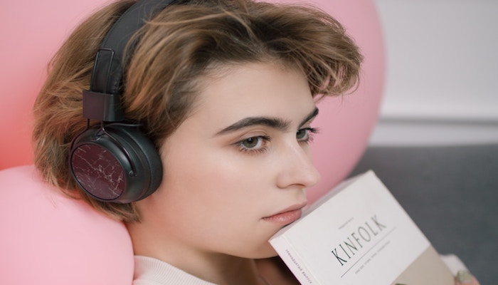 aiony-haust-667702-unsplash